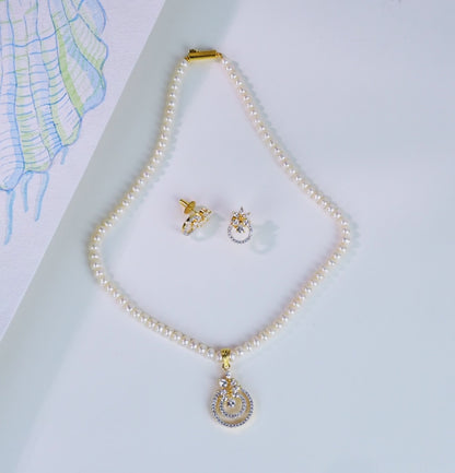 Attractive Freshwater Pearl Necklace Set