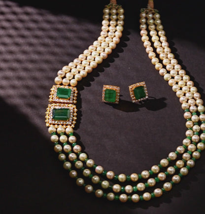 Distinctive Emerald Beads Pearl Side Piece Necklace