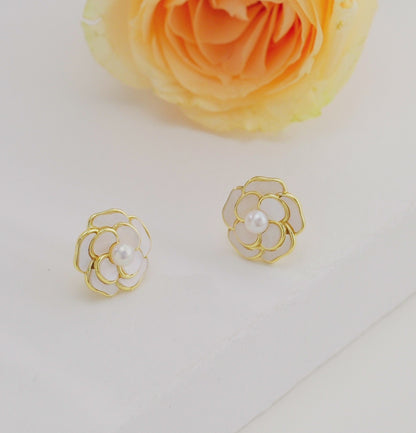 Floral Pearl Stud Earrings