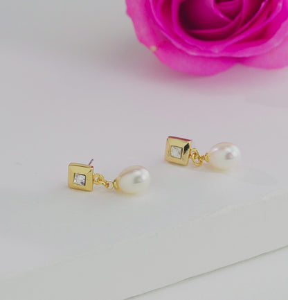 Attractive Drop Pearl Stud Earrings
