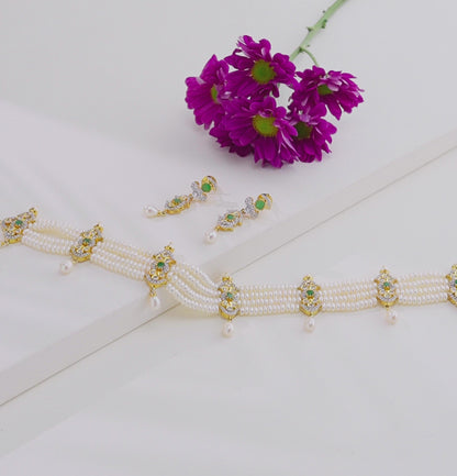Adorable Green Stone Freshwater Pearls Choker Set