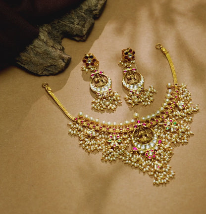 Detailed Kundan Gutta Pusalu Necklace Set
