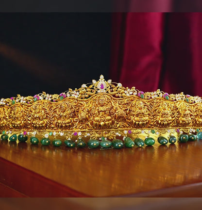 Lavish Gold Vadanam