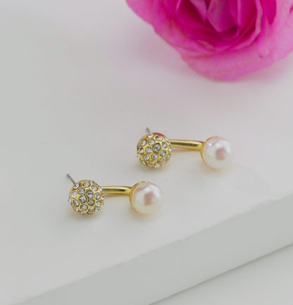Charming White Stone Pearl Stud Earring