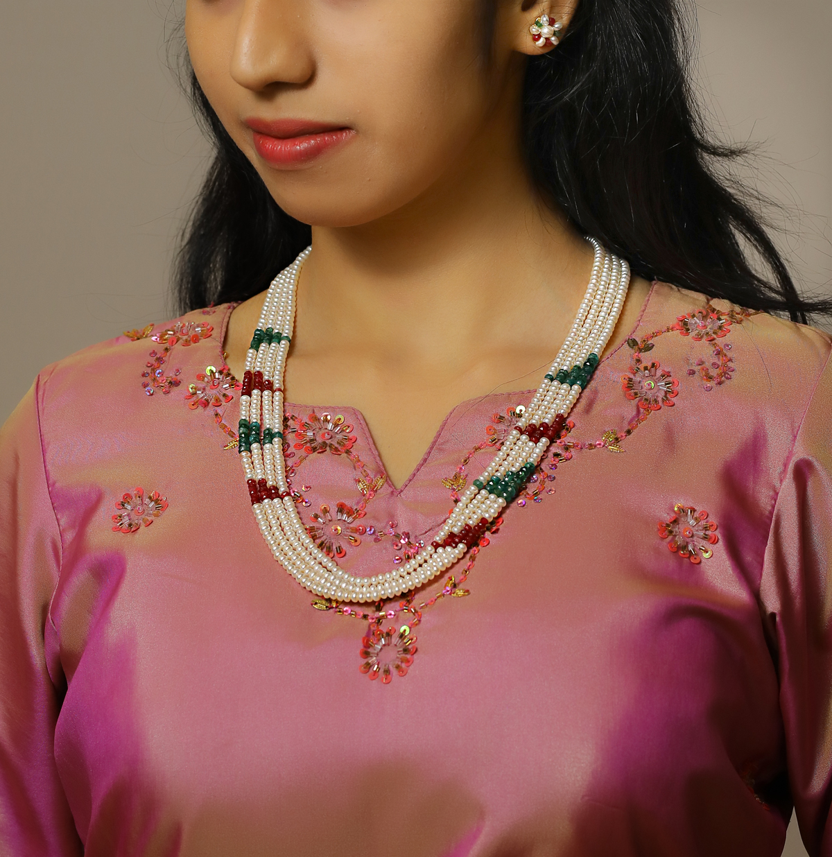 Light weight Gold Necklace | Gold Necklace designs | Kalyan Jewellers