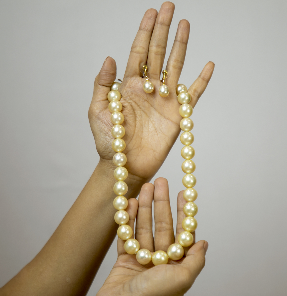 Mangatrai cheap pearl sets