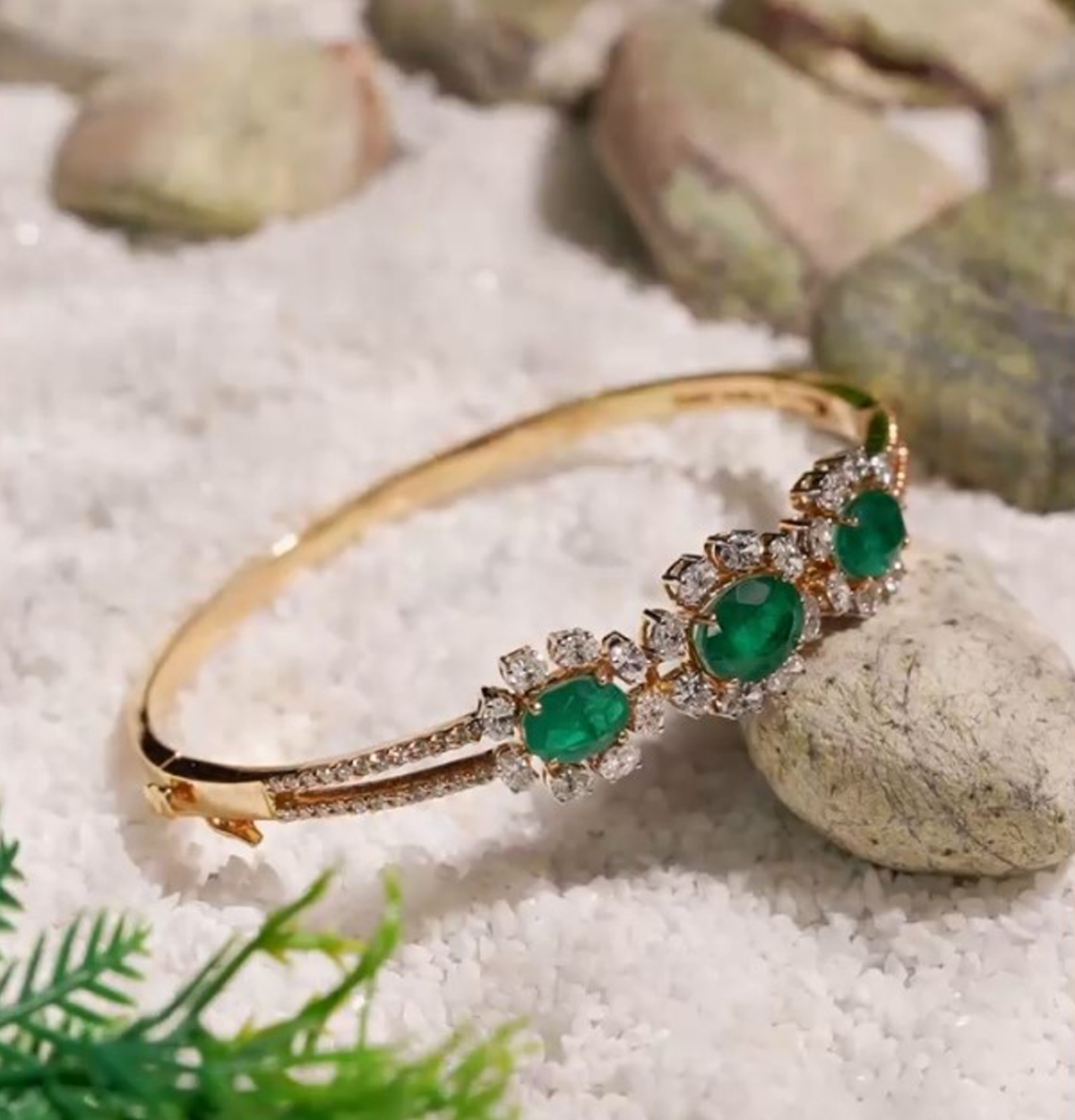 916 Hallmark Gold Bracelet Design For Ladies Featuring Rubies, Emerald-hdcinema.vn