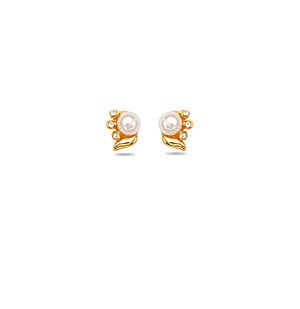 Conch Inspired Pearl Stud Earrings