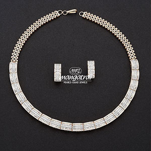 Clustered Diamond Necklace Set