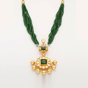 Adorable Kundan Traditional Jewellery