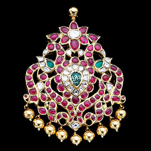 Stylish Kundan Locket