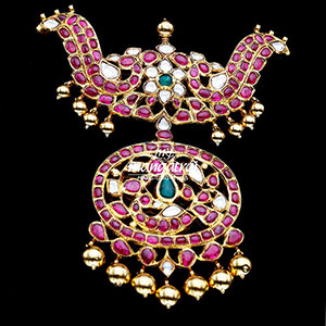 Exquisite Kundan Locket