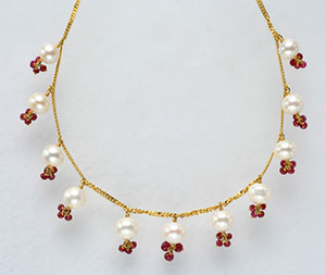 Classic Pearls with Gold Necklace