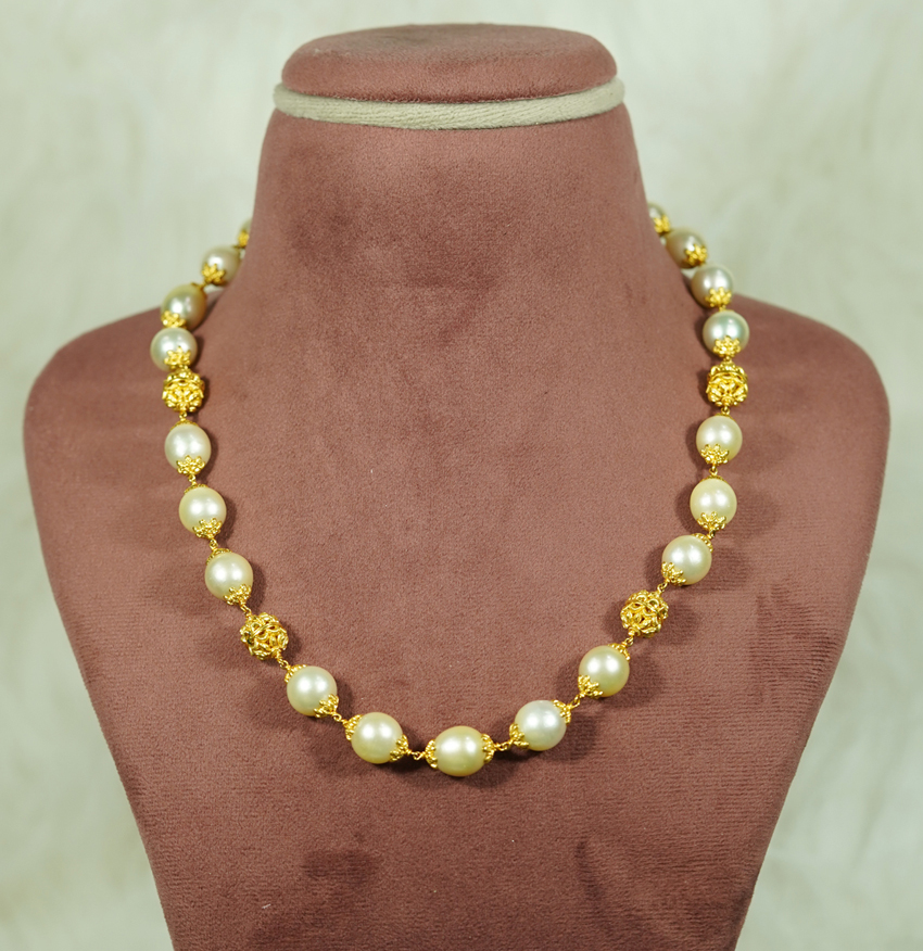 Beautiful South Sea Pearl Gold Necklace Mangatrai Pearls Jewellers