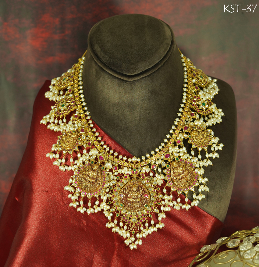 Decorative Guttapusalu Necklace