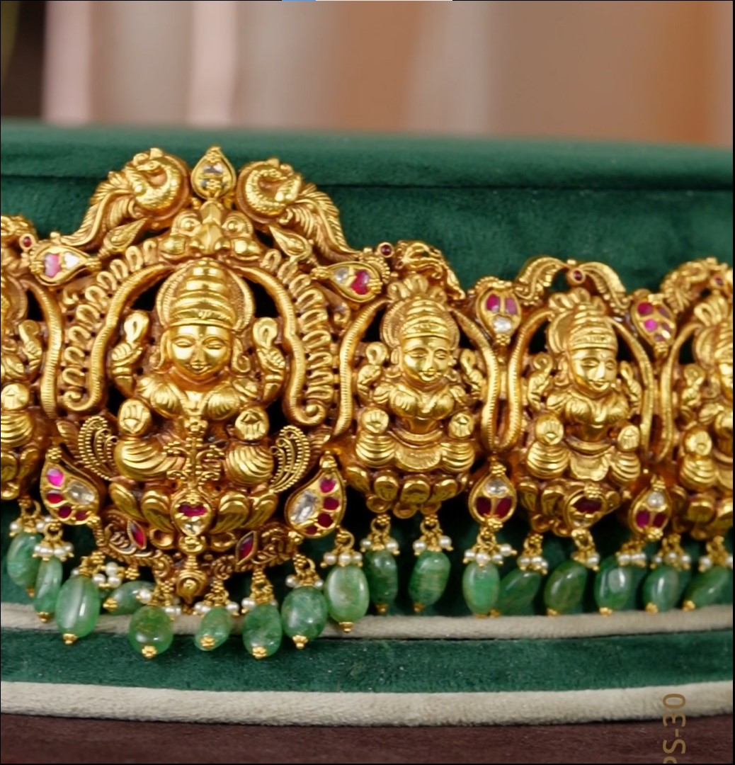 Resplendent laxmi Devi Vaddanam